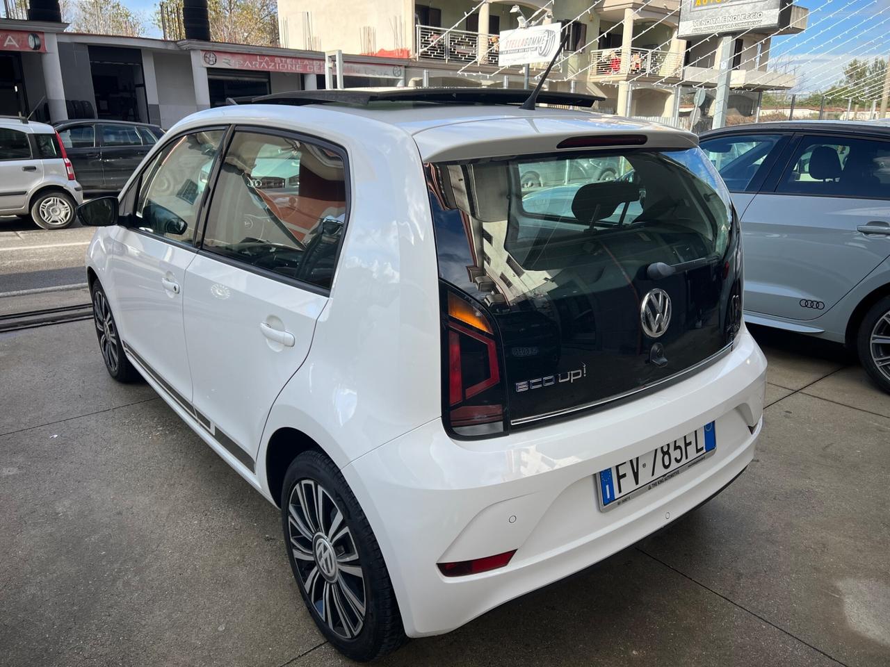 Volkswagen up! 1.0 5p. eco high up! BM *TETTO APRIBILE*