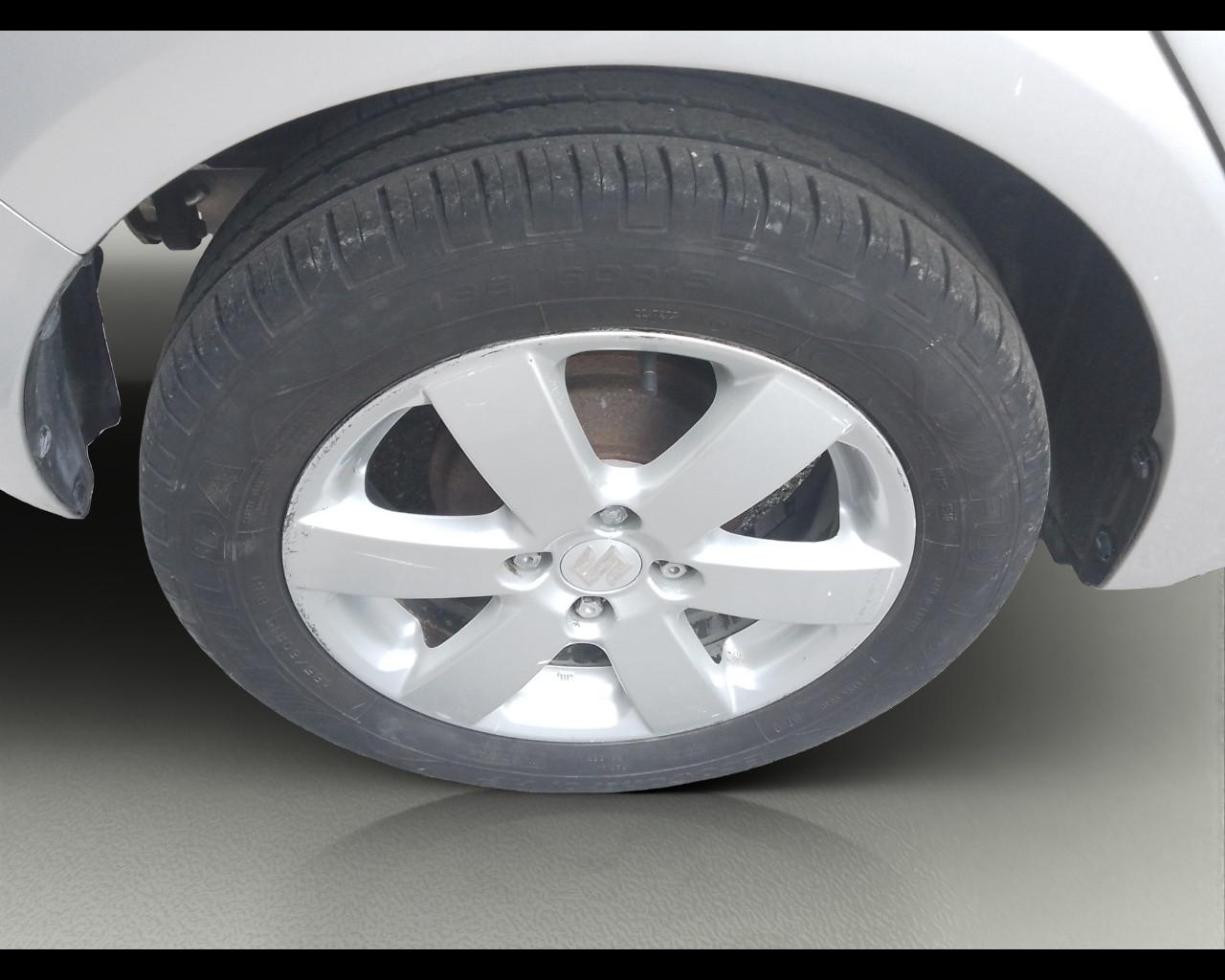 SUZUKI Swift (2005-2010) - Swift 1.3 DDiS 75CV 5p. GL