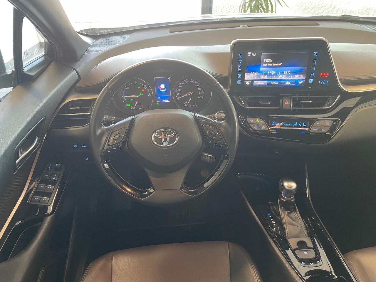 Toyota C-HR 1.8 Hybrid E-CVT Lounge