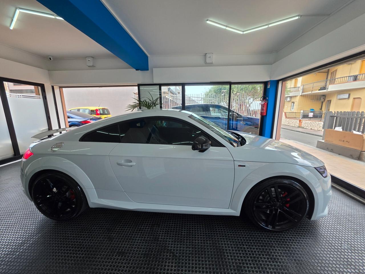 Audi TT Coupé 2.0tdi 2016 69000km Sline