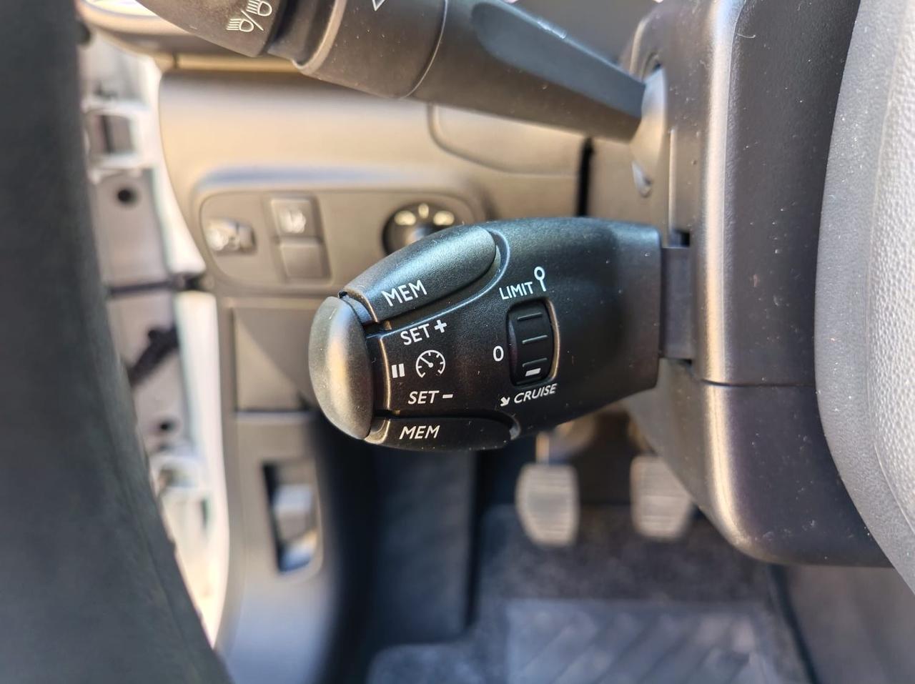 Citroen C3 BlueHDi 100 S&S Feel