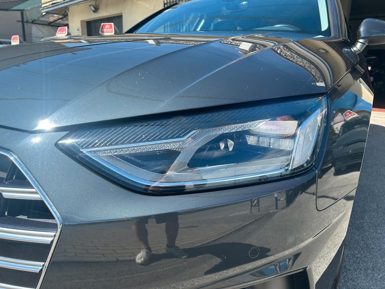 AUDI A4 Avant 35 2.0TDI 163CV S-Tronic Business - GANCIO TRAINO