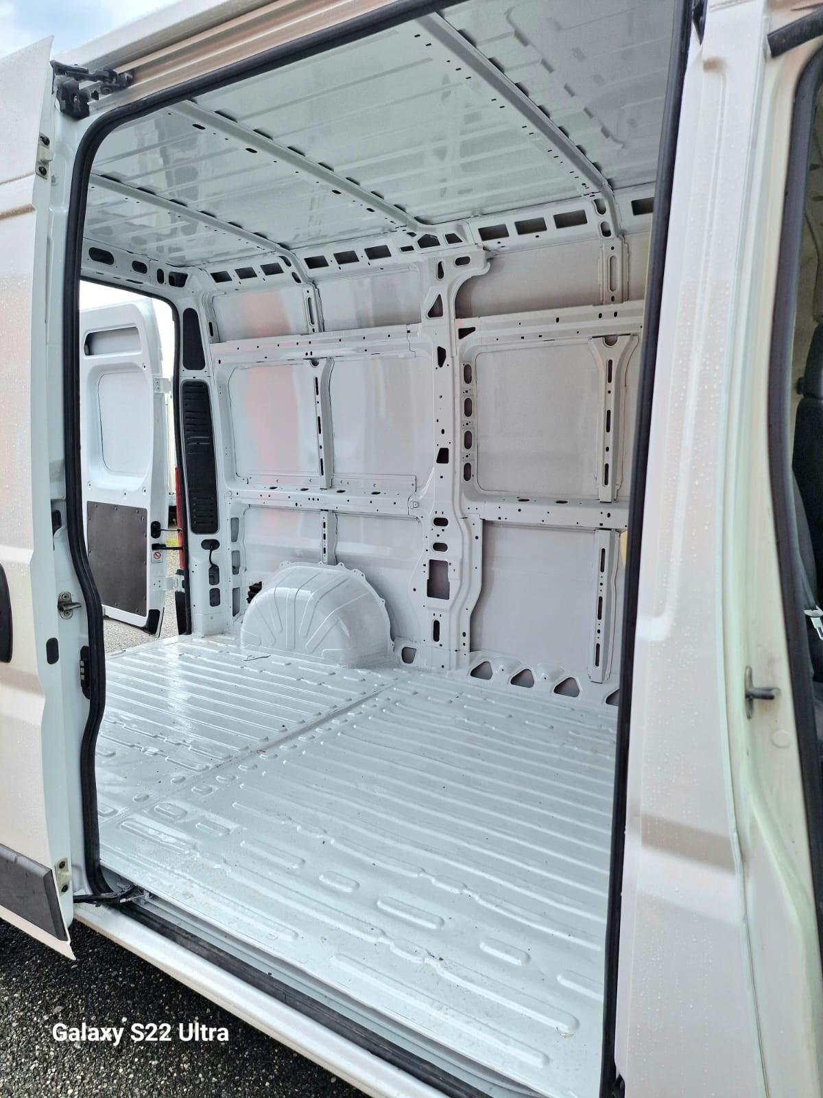 499 Peugeot boxer del 2017 in saldo