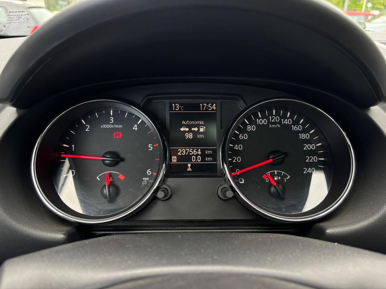 Nissan Qashqai Qashqai+2 2.0 dCi DPF Tekna 4x4 * 7 POSTI
