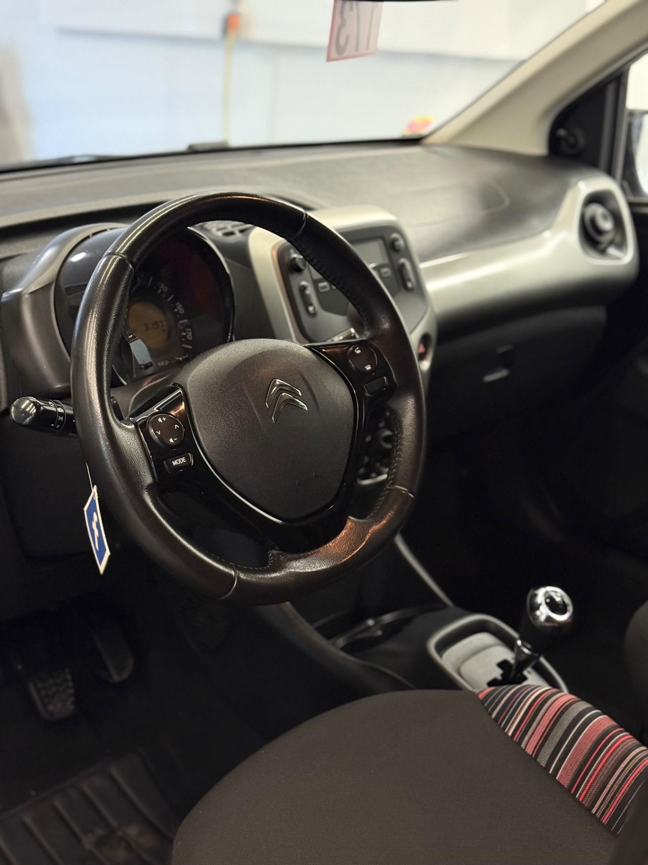 Citroen C1 VTi 68 ETG 5 porte Shine