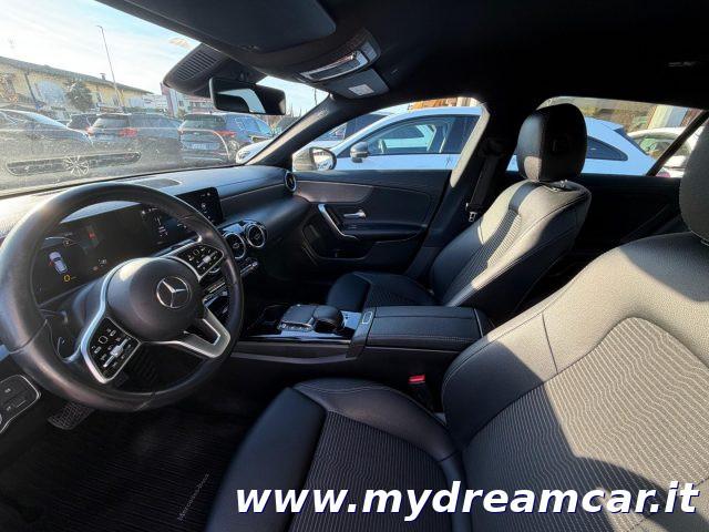 MERCEDES-BENZ CLA 200 d 150cv Automatic Shooting Brake Sport