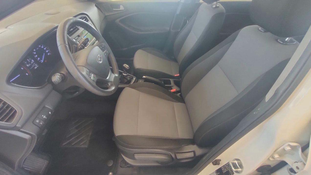 Hyundai i20 5 Porte 1.1 crdi Comfort 75cv