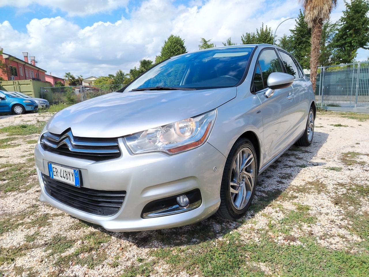 Citroen C4 1.6 e-HDi 115 airdream Exclusive
