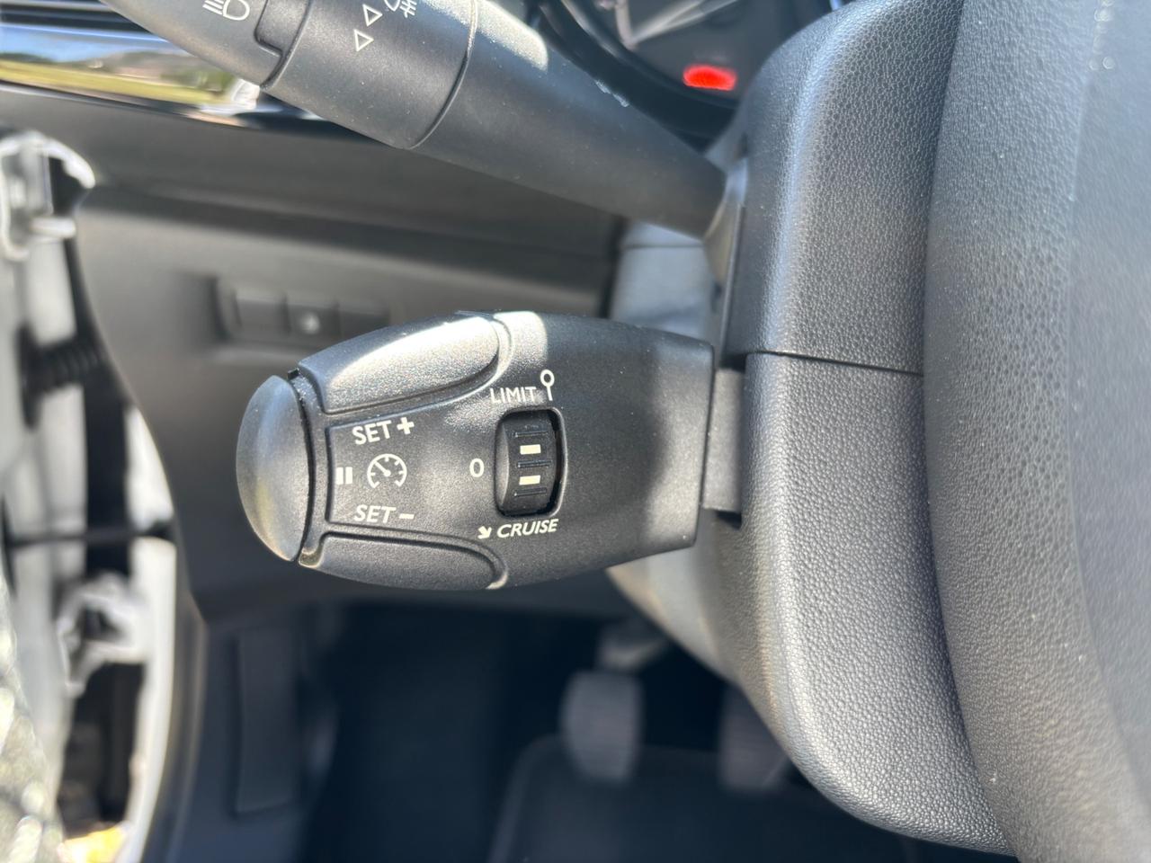 Citroen C3 1.2 82CV Exclusive-12/2015"KM 59.000"