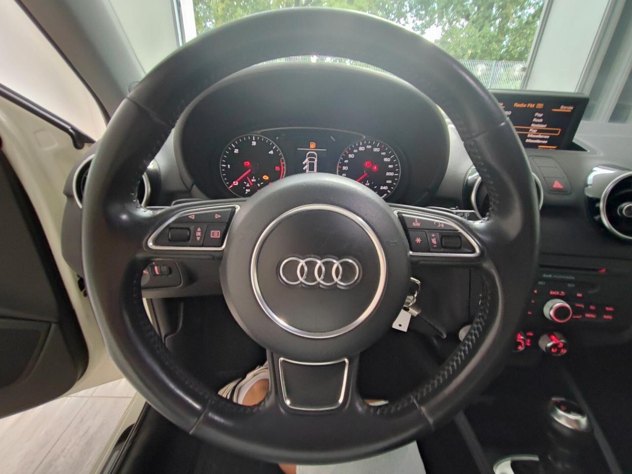 Audi A1 1.6 TDI S tronic Admired