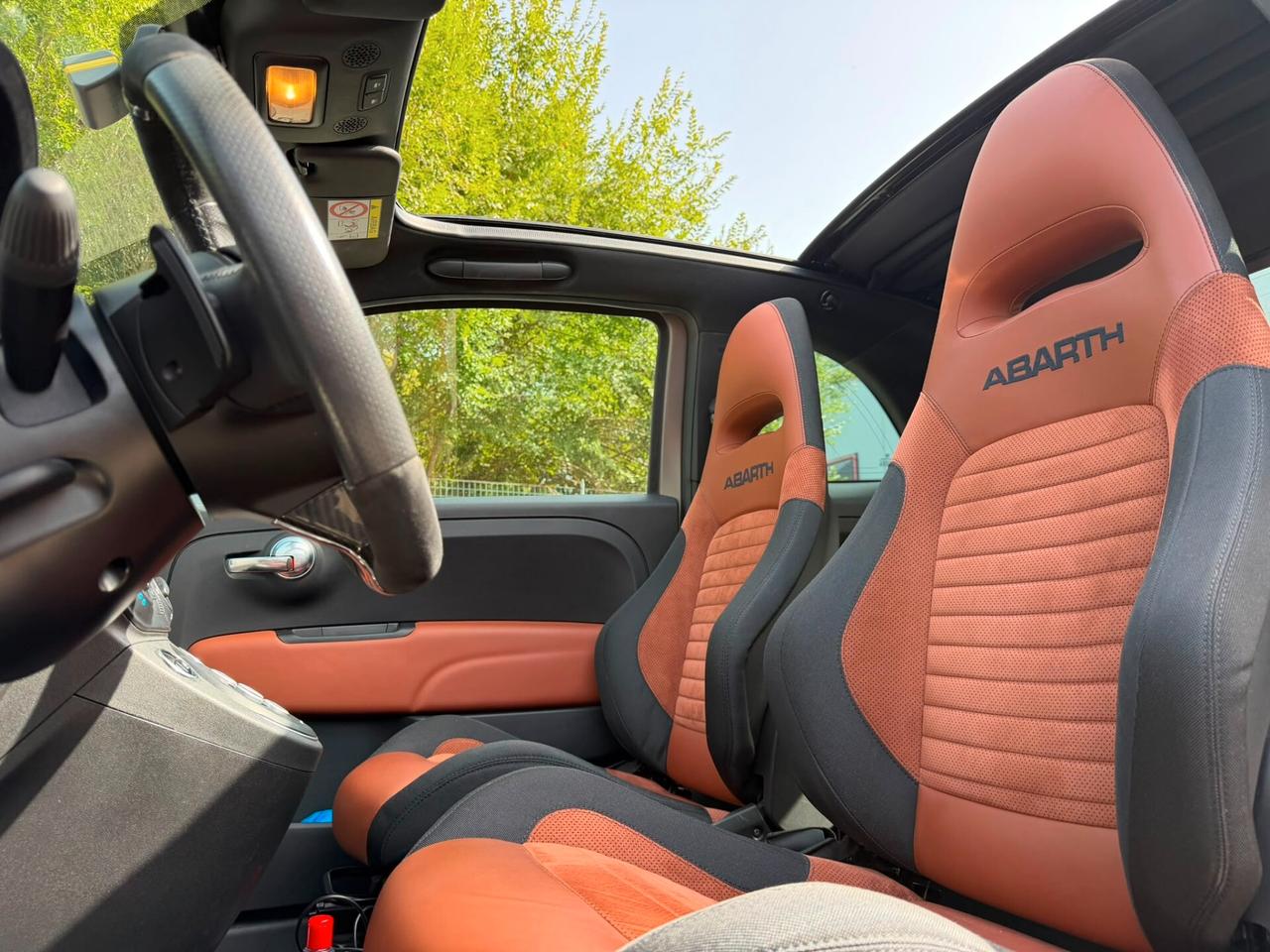 Abarth 595 C 1.4 Turbo T-Jet 180 CV Competizione