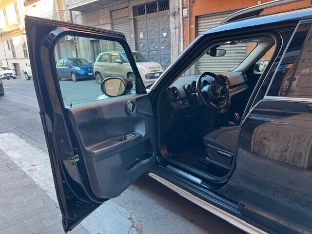 Mini Cooper Countryman 1.5 D Automatica