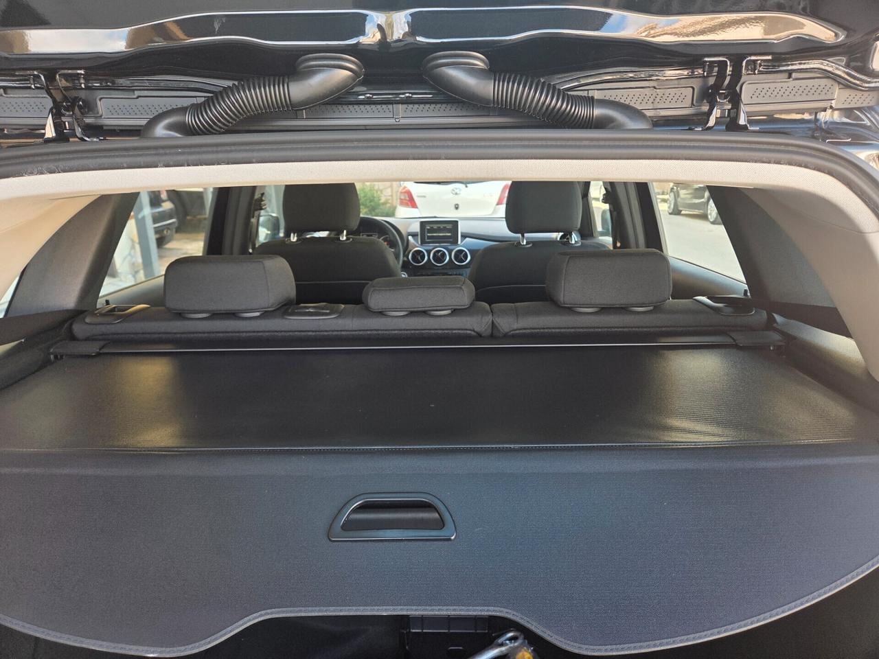 MERCEDES B180 ANNO 2014 1.5 110 CV KM CERTIFICATI