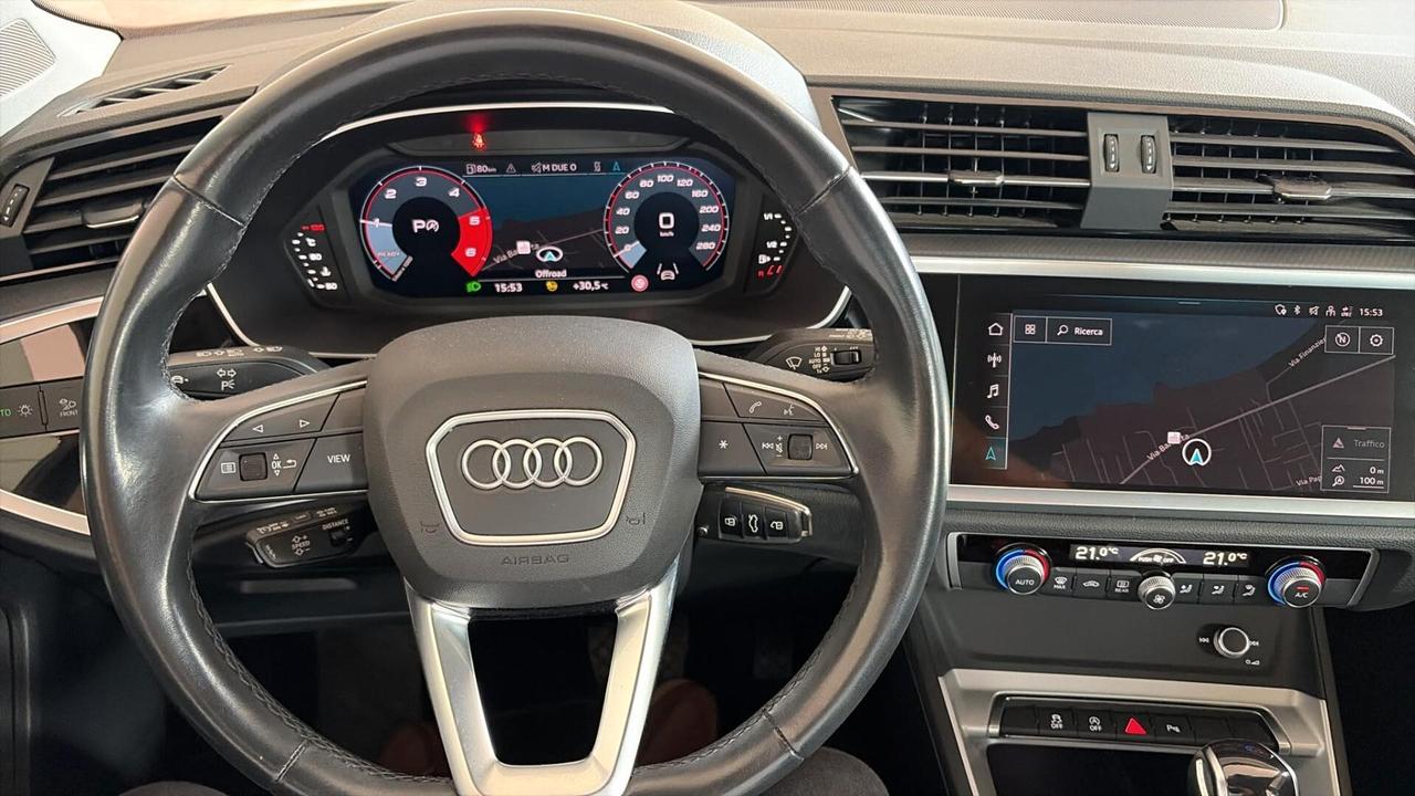 IN ARRIVO Audi Q3 35 TDI S tronic 2022