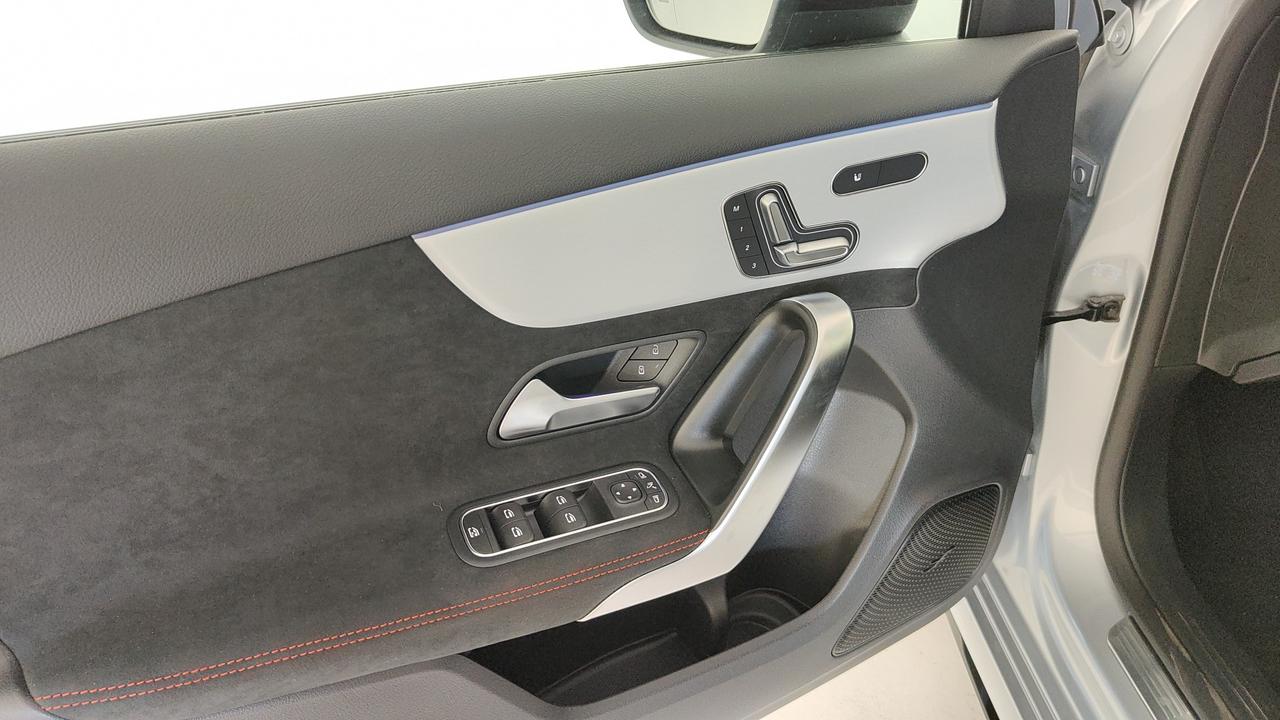 Mercedes-Benz Mercedes-AMG A 35 4MATIC