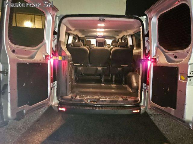 FORD Transit Custom 320 2.0 TDCI 130CV L2H1 9 POSTI M1 - FR091YG