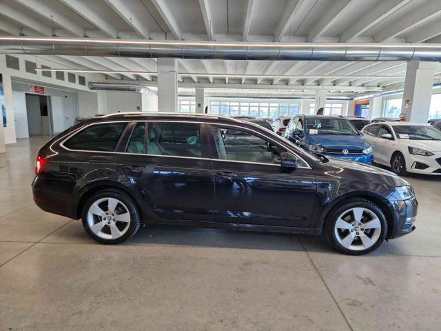 SKODA Octavia 1.4 TSI DSG Wagon Style G-Tec