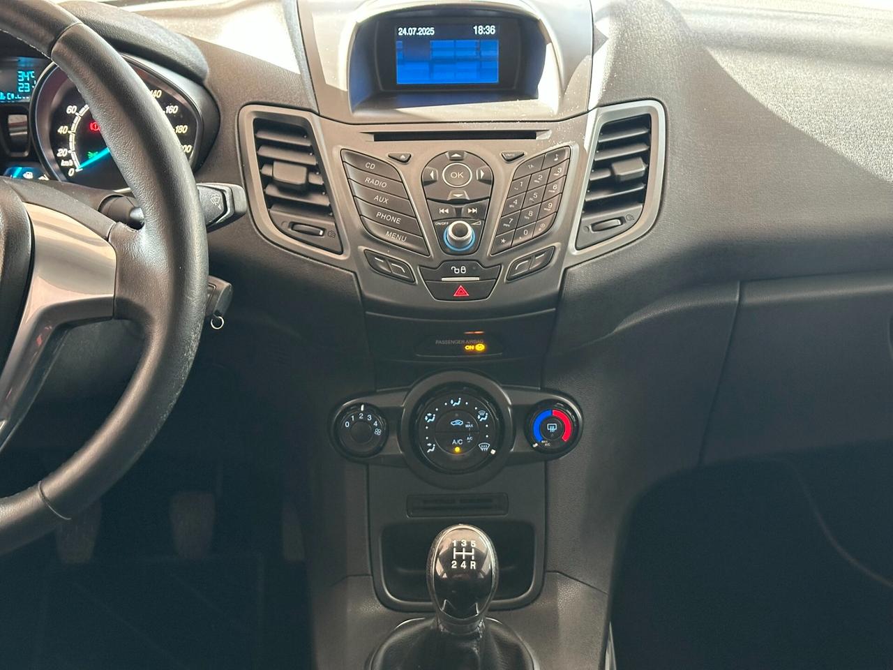 Ford Fiesta 1.5 TDCi 75CV 5 porte OK neopatentati
