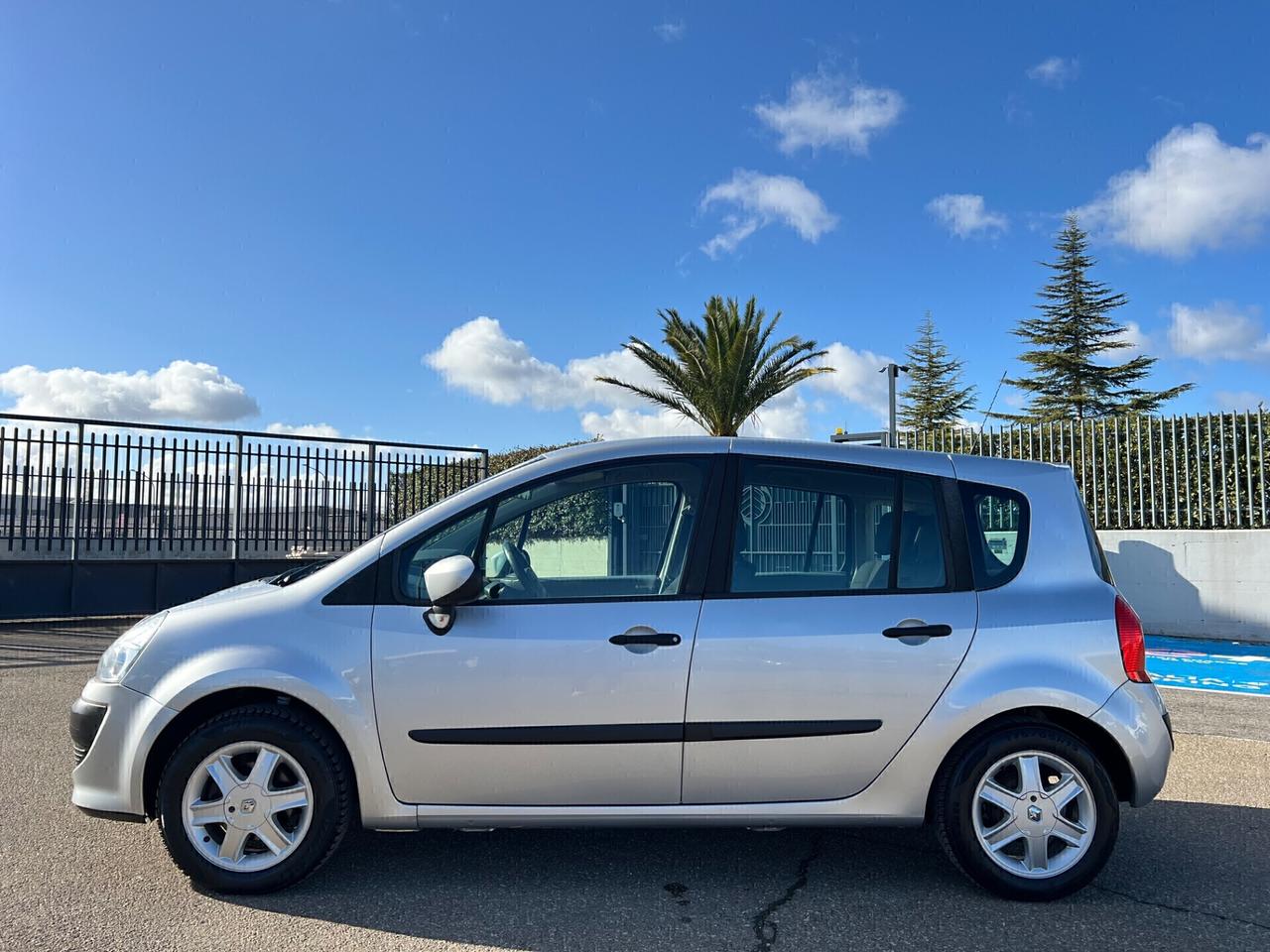 Renault Grand Modus 1.2 Benzina Dynamique - 2008