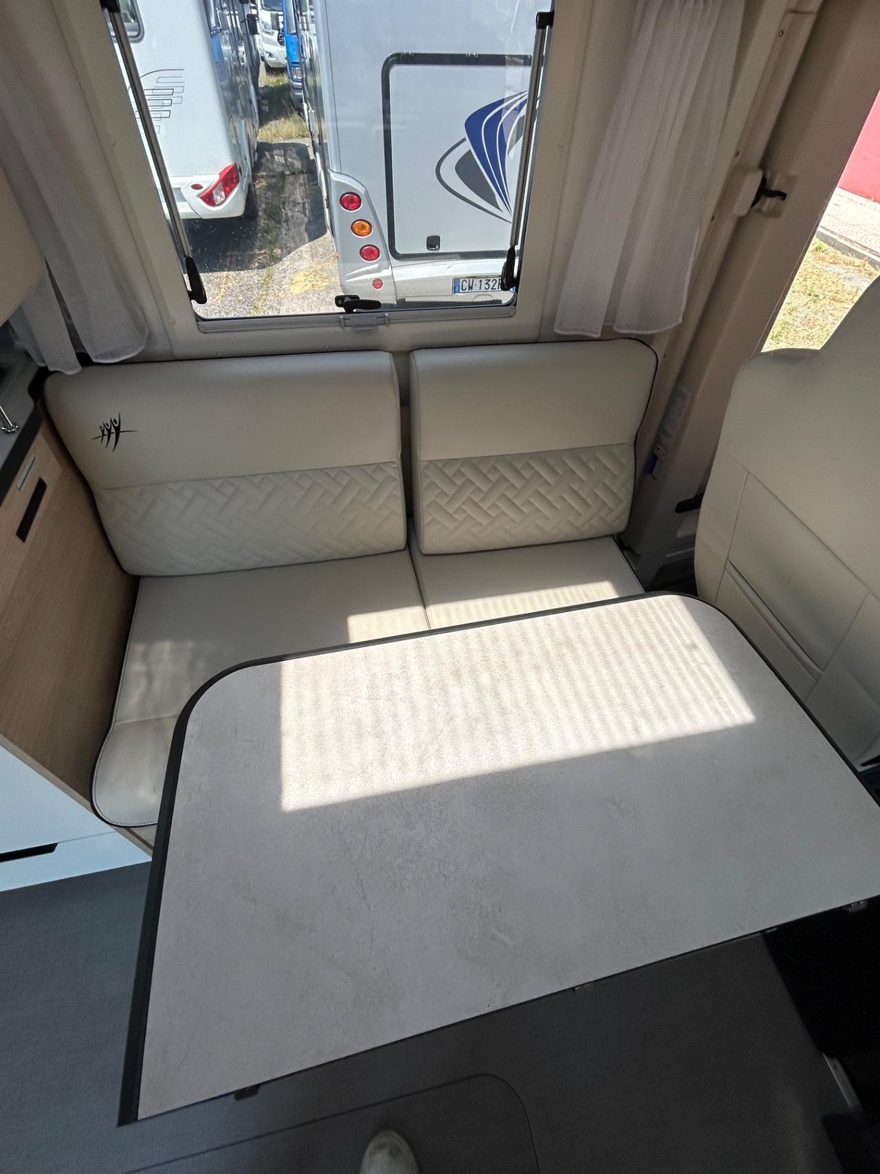 Rapido motorhome del 2025 in saldo 036