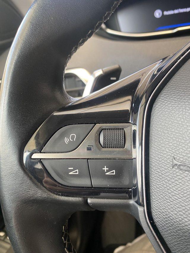 PEUGEOT 3008 BlueHDi 130 S&S Allure