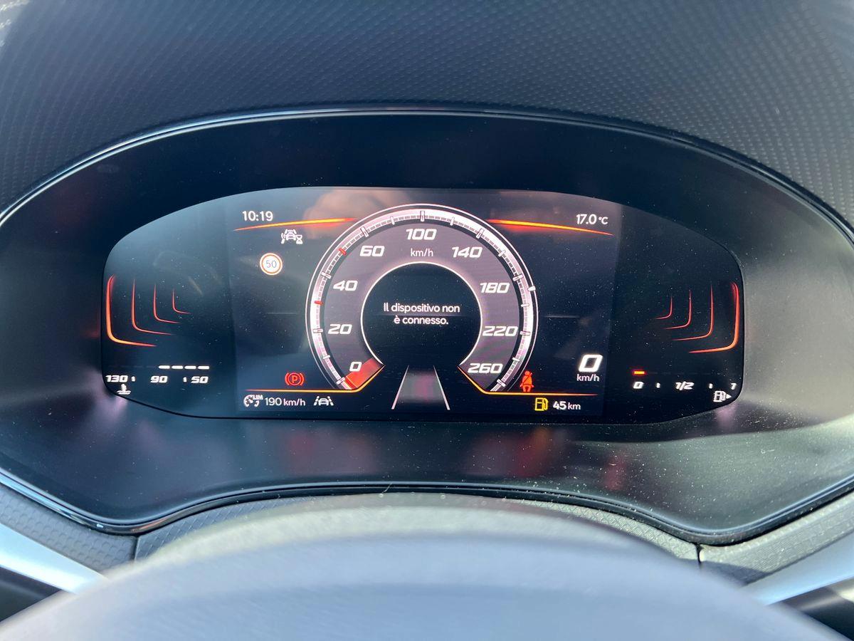 SEAT Arona Reference 1.0 EcoTSI 70 kW (95 CV) Benzina Manuale 5 marce 2WD