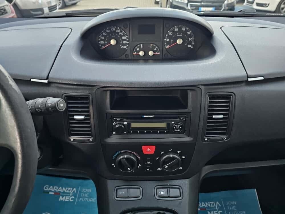 Fiat Idea 1.4 BlackStar - NeoPatentati