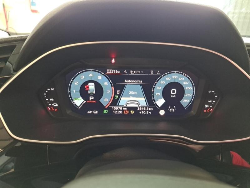 AUDI Q3 SPORTBACK 45 TFSI e S tronic Business Plus