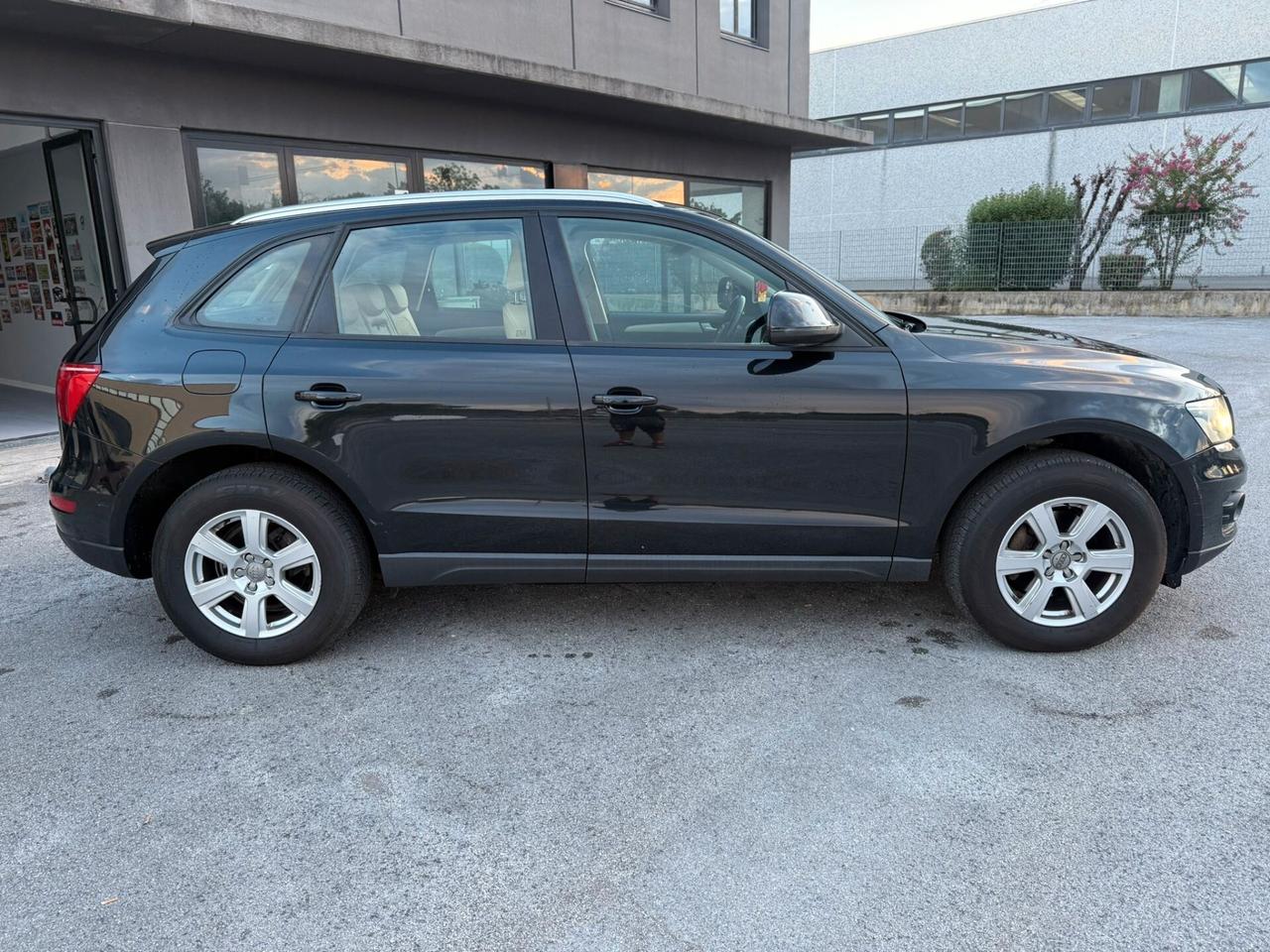 Audi Q5 2.0 TDI 170 CV quattro 12 MESI DI GARANZIA