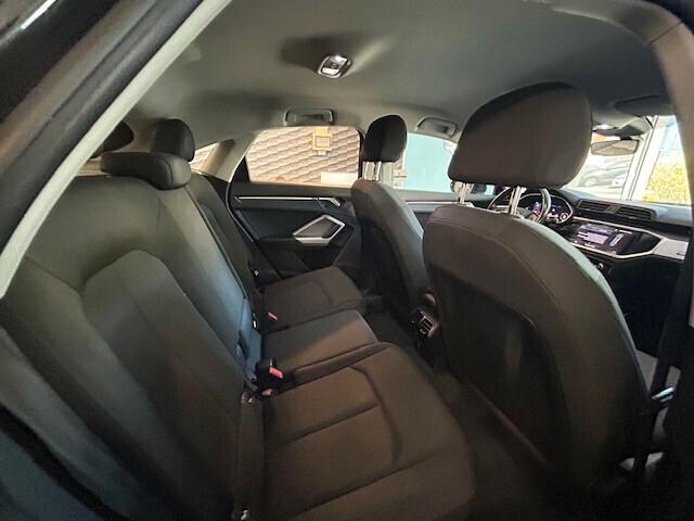 Audi Q3 SPB 35 TDI S tronic Business Plus