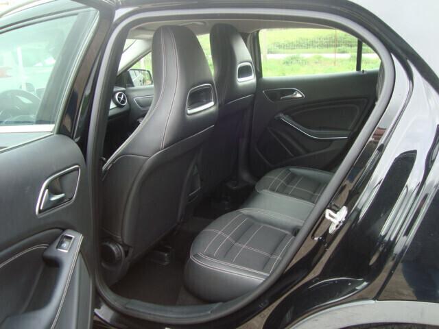Mercedes-benz GLA 200 d Automatic Sport