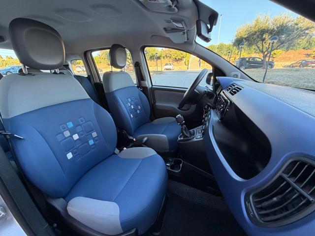 FIAT Panda 1.2 LOUNGE+TELEFONO+VOLANTE MULTIFUNZIONE+5POSTI