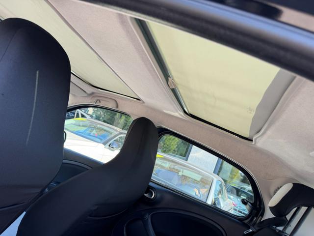 SMART ForFour 70 1.0 Passion