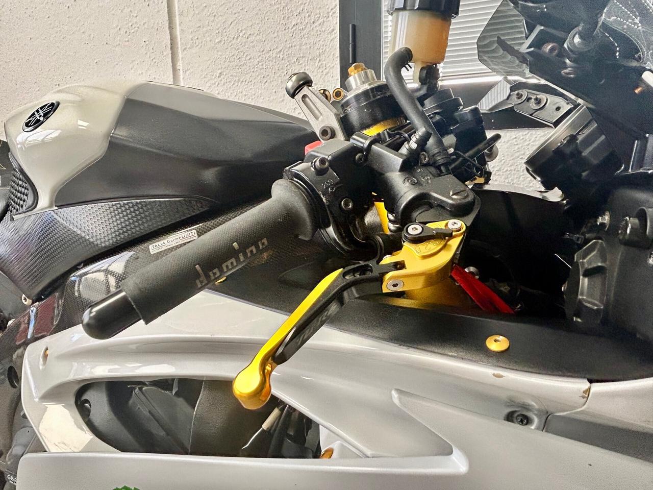 YAMAH YZF - R6 " MOTO TAGLIANDATA E PRONTA ALL'USO "