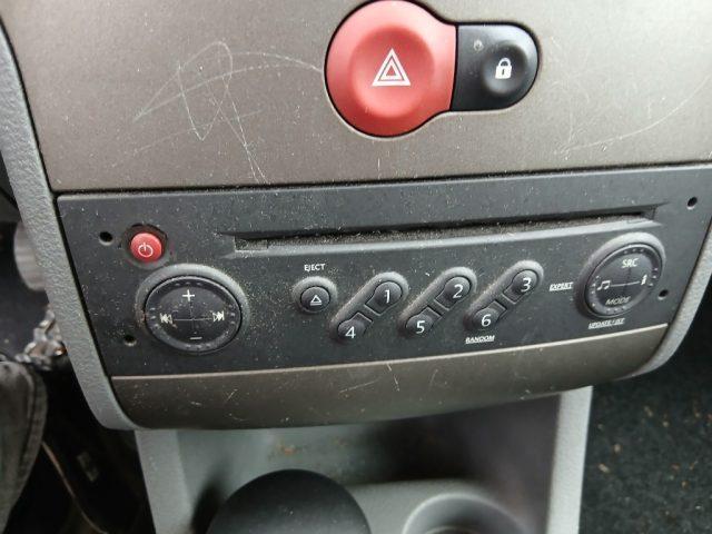 RENAULT Modus 1.2 16V