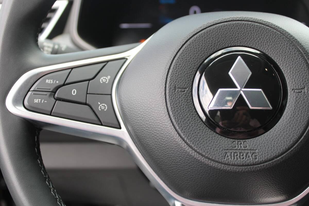 Mitsubishi Colt 1.0 turbo Invite con TELECAMERA e CARPLAY