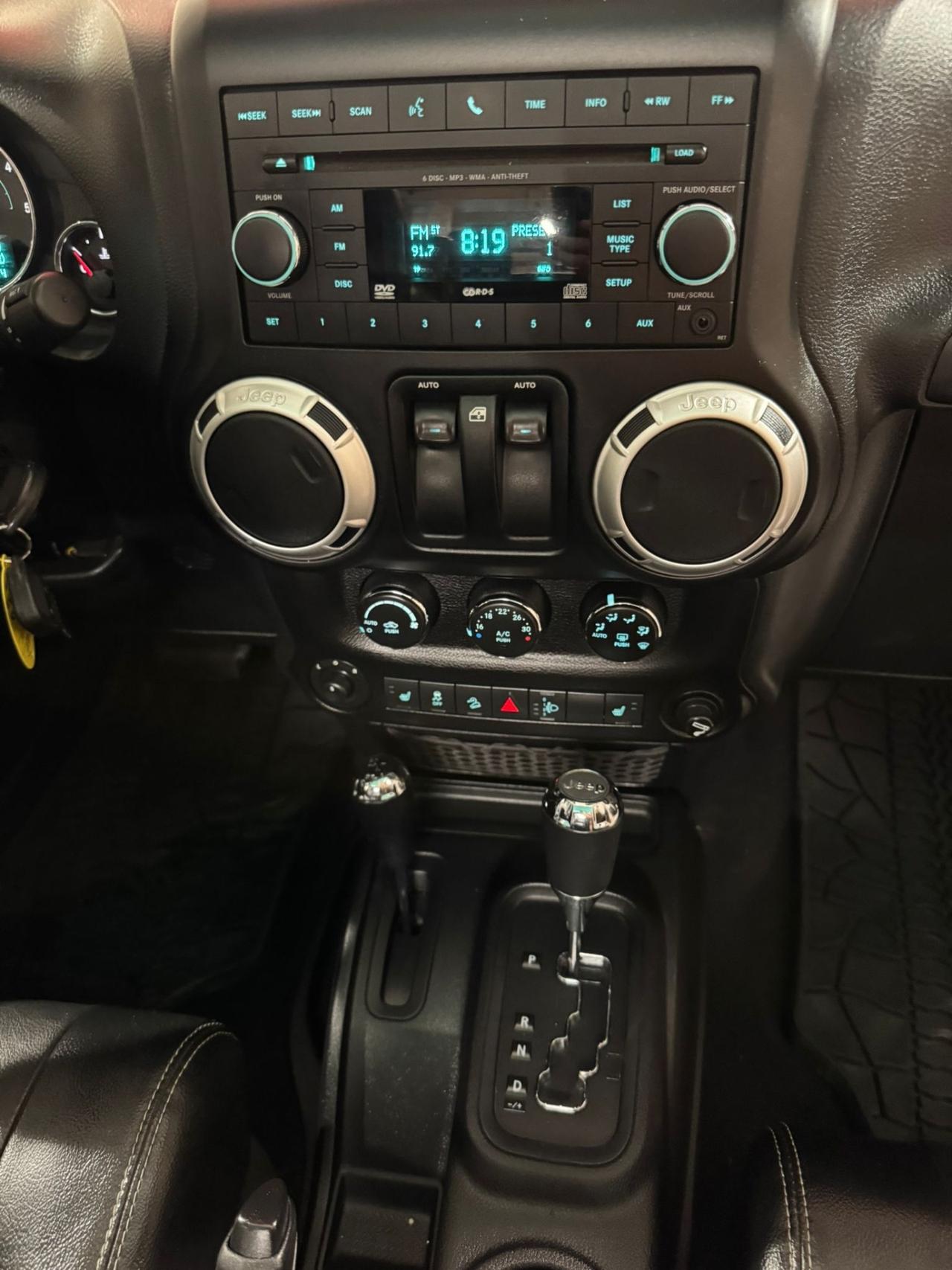 Jeep Wrangler 2.8 CRD DPF Sahara Auto
