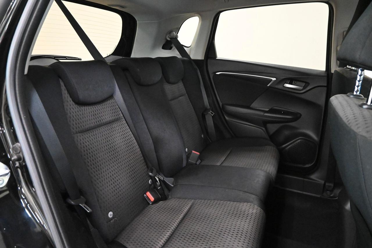 HONDA Jazz 3ª serie 15-20 Jazz 1.3 Elegance Na...