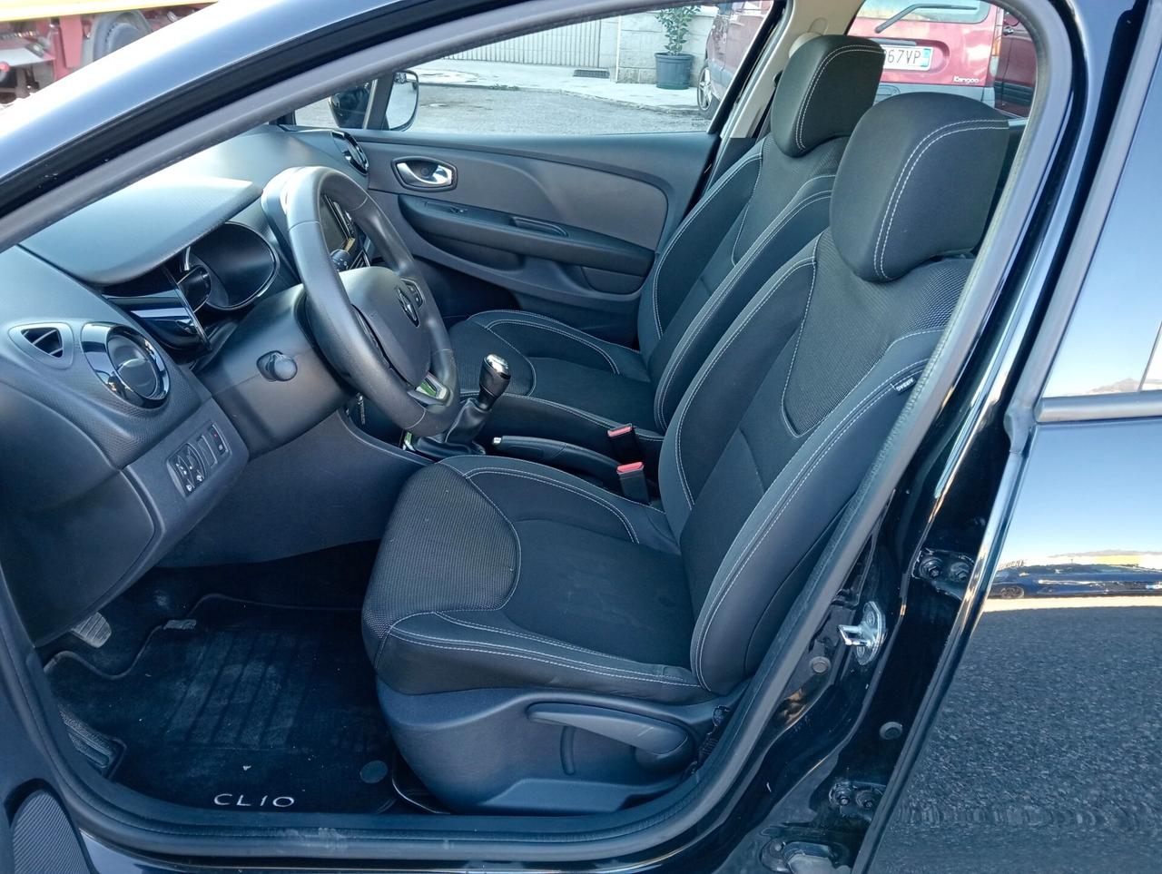 Renault Clio TCe 12V 90cv 5p. OK NEOPATENTATI