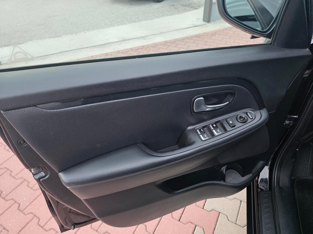 Kia Carens 1.7D catena perfetta e garantita 12M