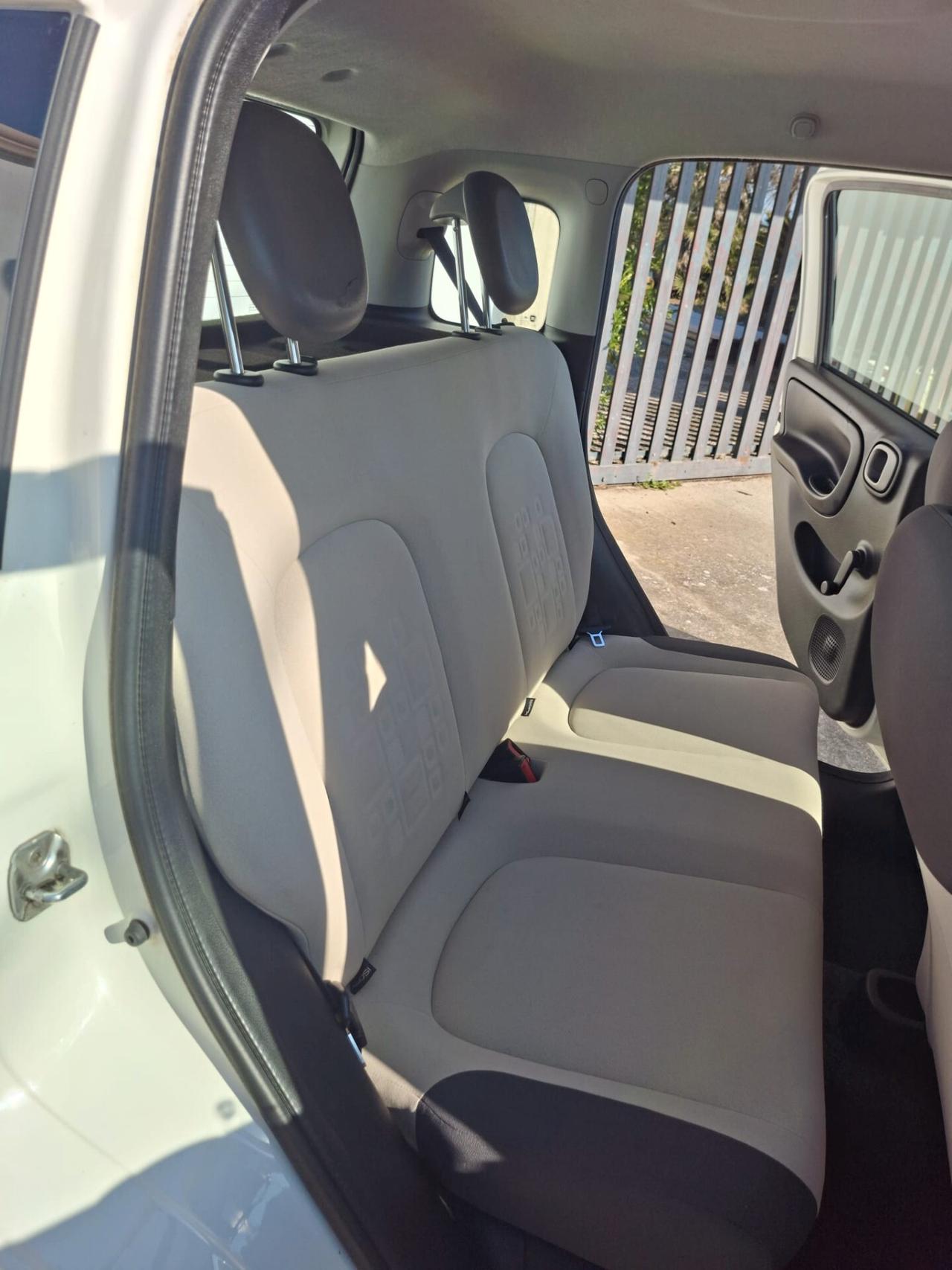 Fiat Panda 0.9 benzina neopatentati