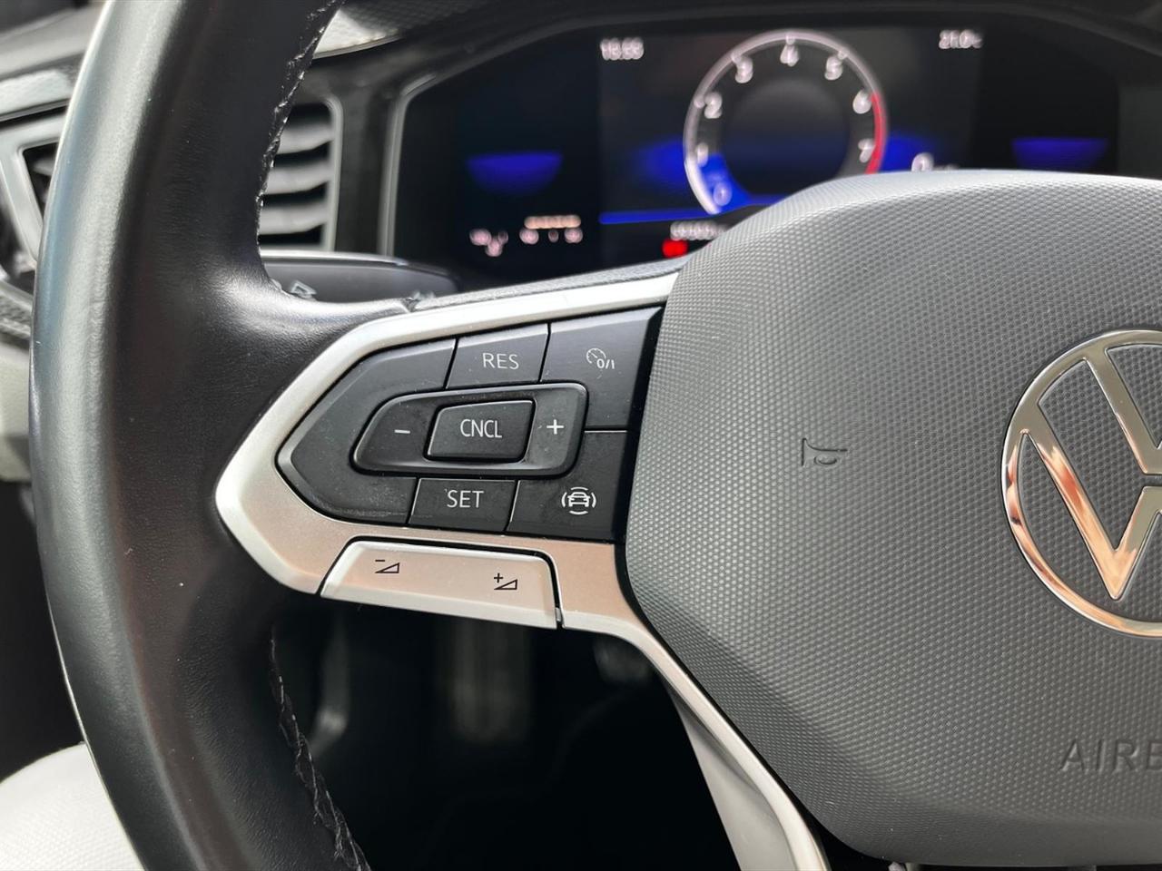 Volkswagen Polo 1.0 tsi life 95cv