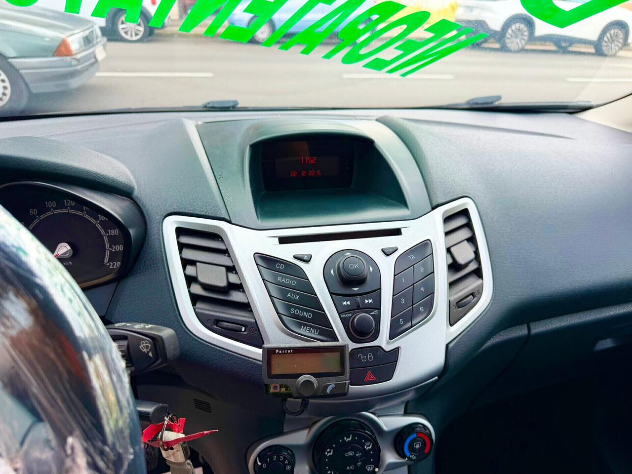 Ford Fiesta 1.4 TDCi DIESEL 70CV 5 porte - Anno 11/2012 - NEOPATENTATO