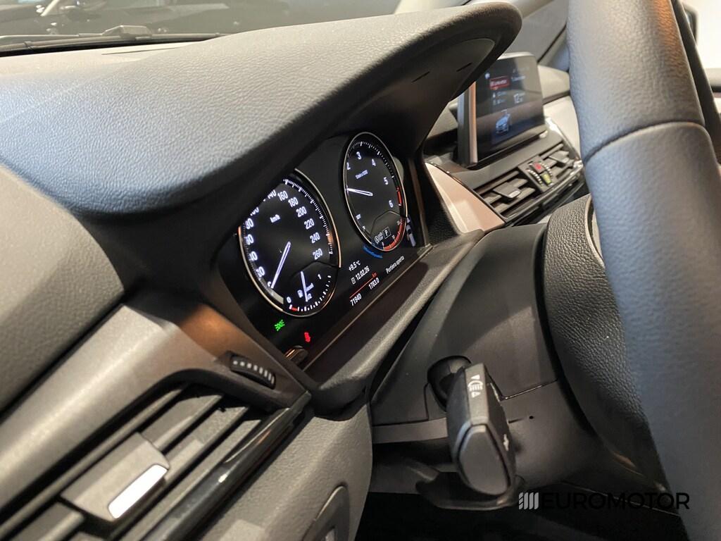 BMW Serie 2 Active Tourer 216 d Business DCT