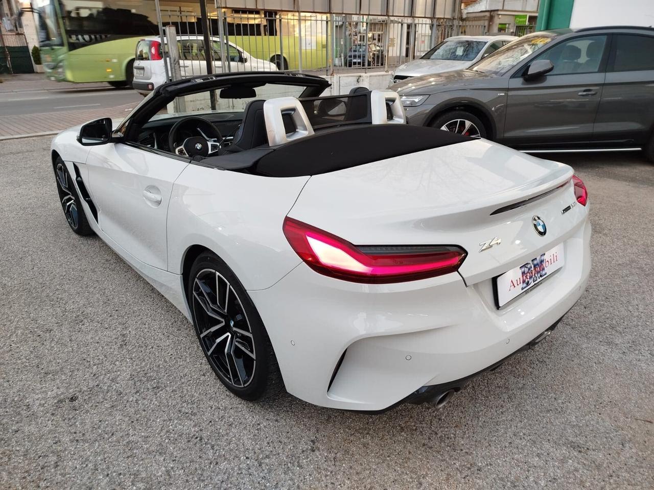 BMW Z4 SDRIVE20i MSPORT