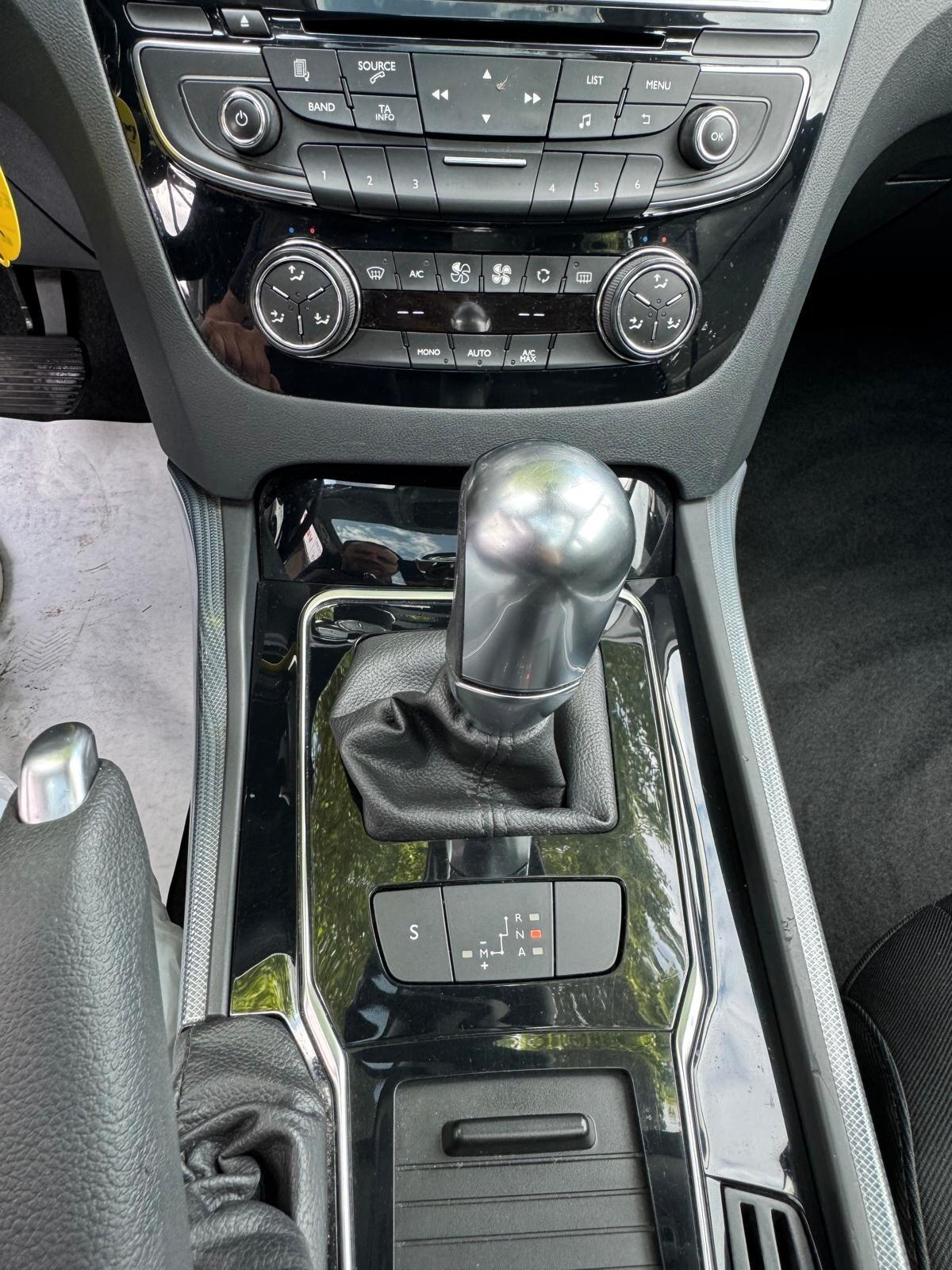 Peugeot 508 1.6 e-HDi 115CV S&S SW Ciel Active