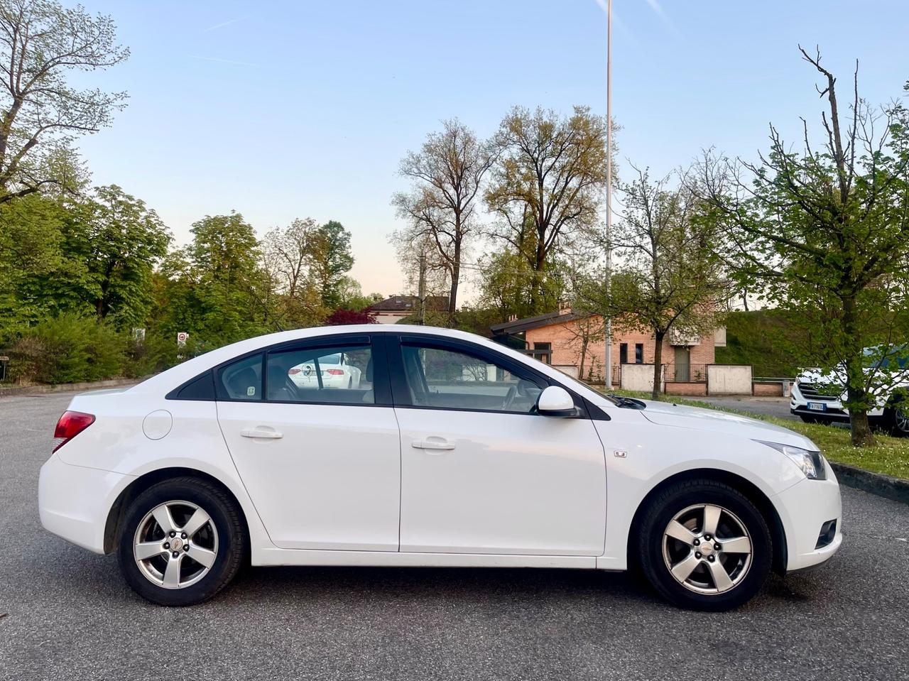 Chevrolet Cruze 1.8 5 porte LT GPL
