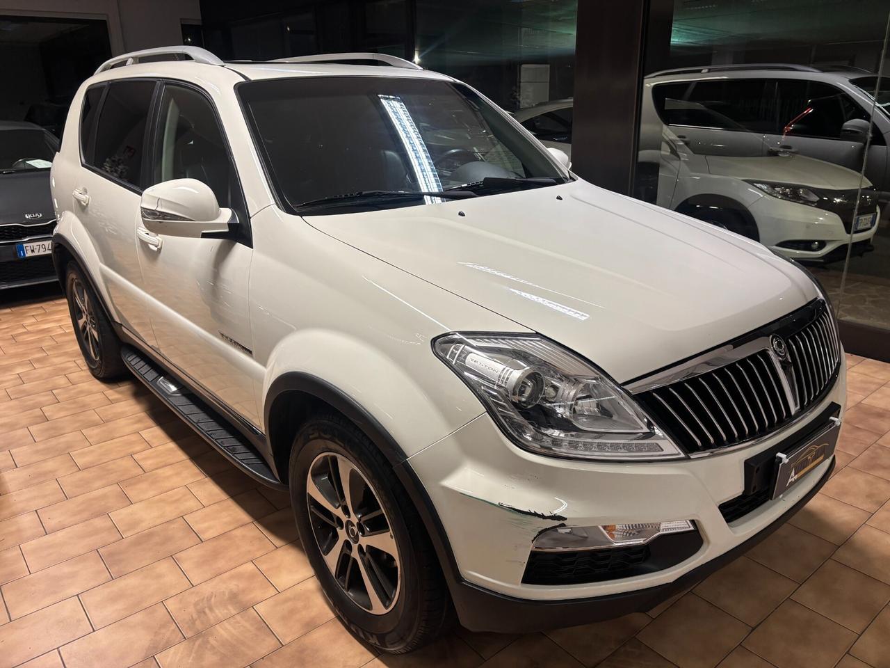 SsangYong Rexton Rexton 2.2 d Classy 4wd 7p *GANCIO TRAINO*