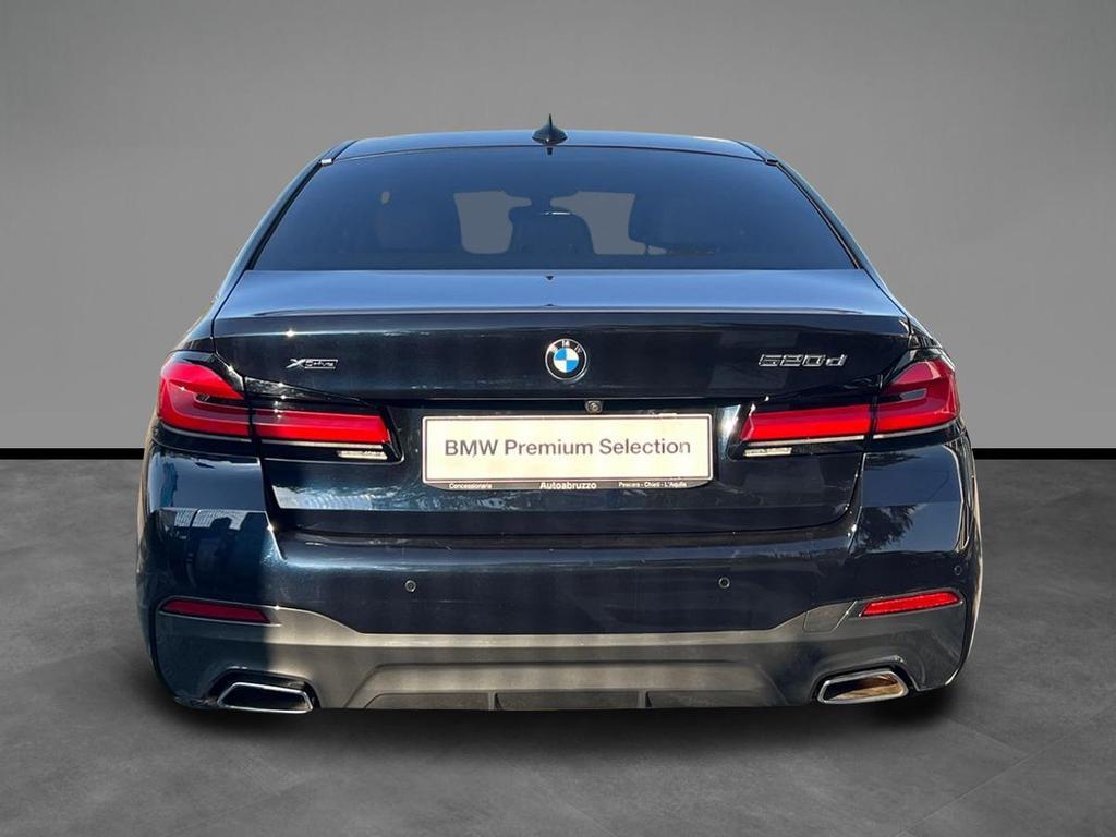 BMW Serie 5 Berlina 520 d Mild Hybrid 48V Msport xDrive Steptronic