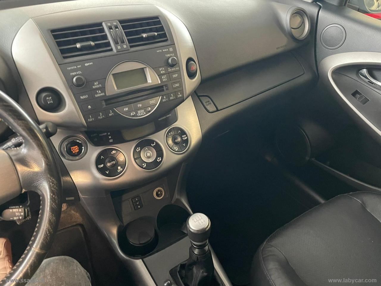 TOYOTA RAV4 Crossover 2.2 D-4D 177 CV Luxury